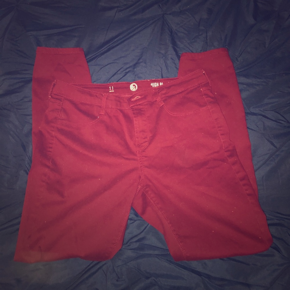 Burgundy High Rose Ankle Crop Legging Jeans